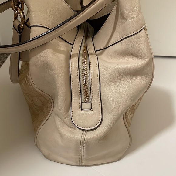Coach Lexy Shoulder Bag‎ Beige Off-White spring summer classic designer leather - Picture 12 of 16